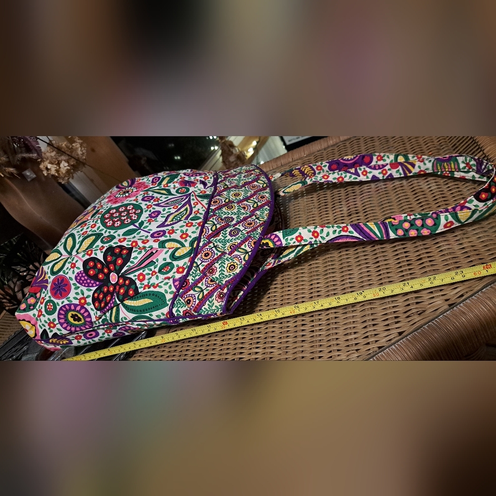 Vera Bradley Viva La Vera Floral Patterned Women's Bag. Bright Colors. - Picture 8 of 14